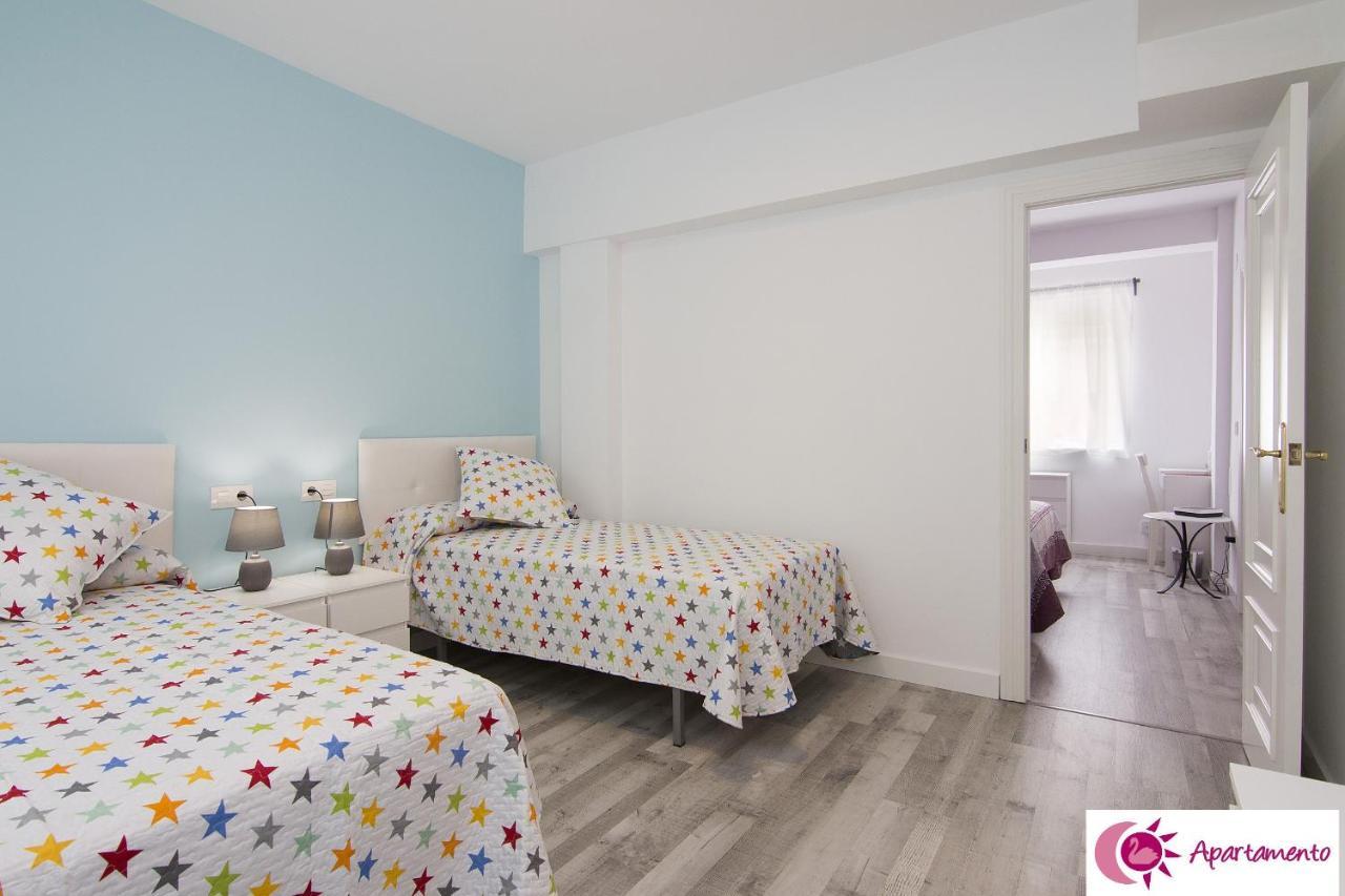 Apartamentos Cisne Granada Buitenkant foto